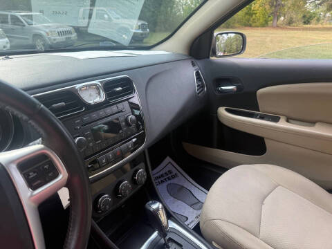 2014 Chrysler 200 Touring