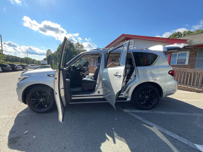 2020 Infiniti QX80 Luxe