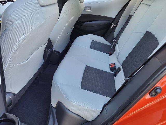 2026 Toyota Corolla Hatchback SE