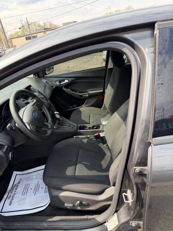 2016 Ford Focus SE