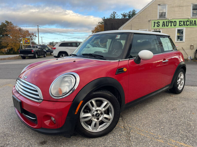 2012 MINI Cooper Hardtop for sale at J's Auto Exchange in Derry NH