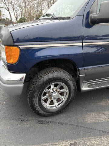 2007 Ford E-Series E-250 SD