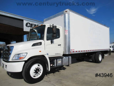 2015 Hino 268