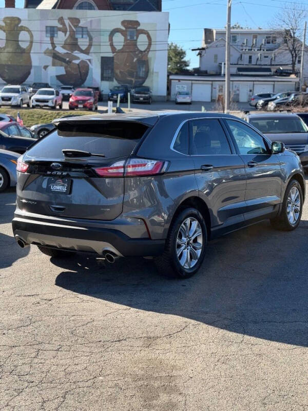 2023 Ford Edge Titanium