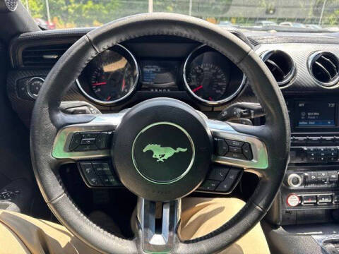 2016 Ford Mustang V6
