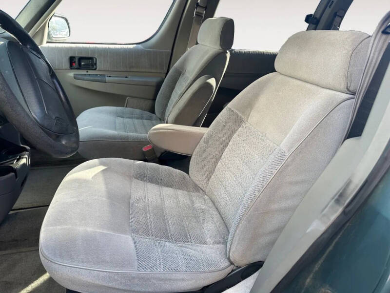 1996 Chevrolet Lumina Minivan