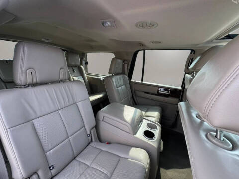 2011 Lincoln Navigator
