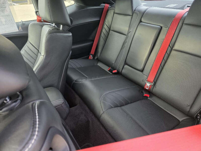 2016 Dodge Challenger SRT Hellcat