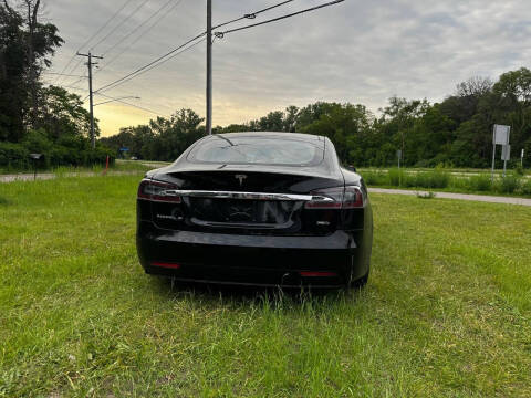 2016 Tesla Model S 75D