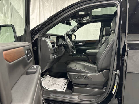 2025 GMC Yukon XL Denali