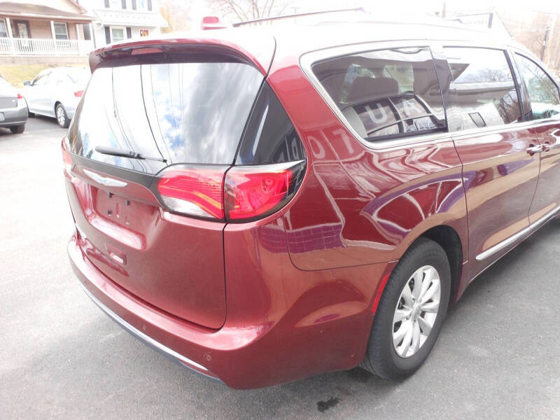 2018 Chrysler Pacifica Touring L