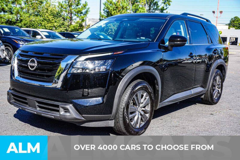 2024 Nissan Pathfinder SV