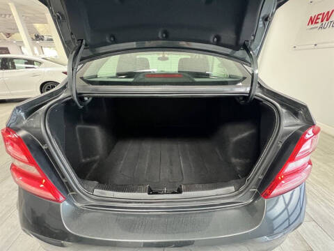 2017 Chevrolet Sonic LT Auto