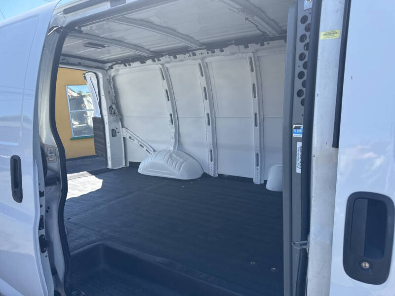2012 Chevrolet Express 2500