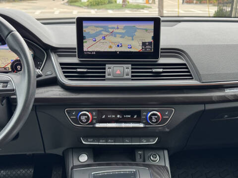2020 Audi Q5 quattro Premium Plus 45 TFSI