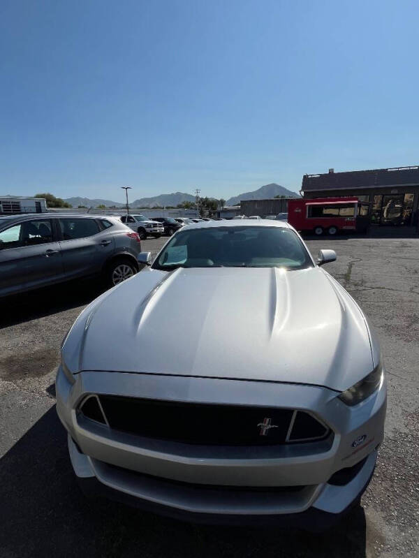 2015 Ford Mustang V6