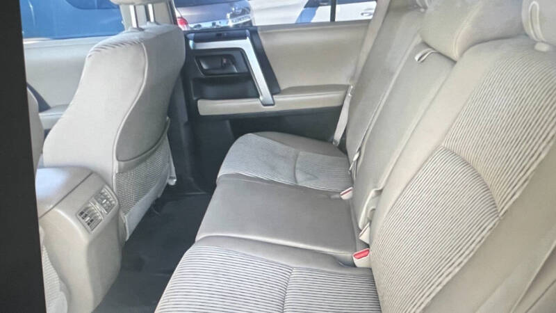 2012 Toyota 4Runner SR5