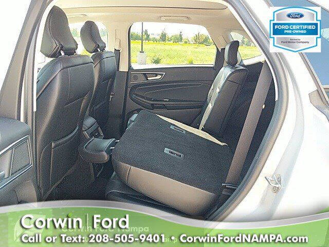 2019 Ford Edge Titanium