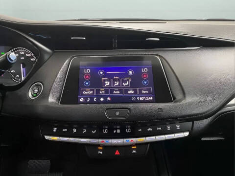 2020 Cadillac XT4 Premium Luxury