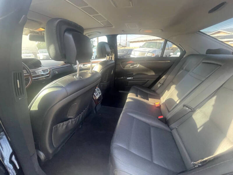 2012 Mercedes-Benz S-Class S 550