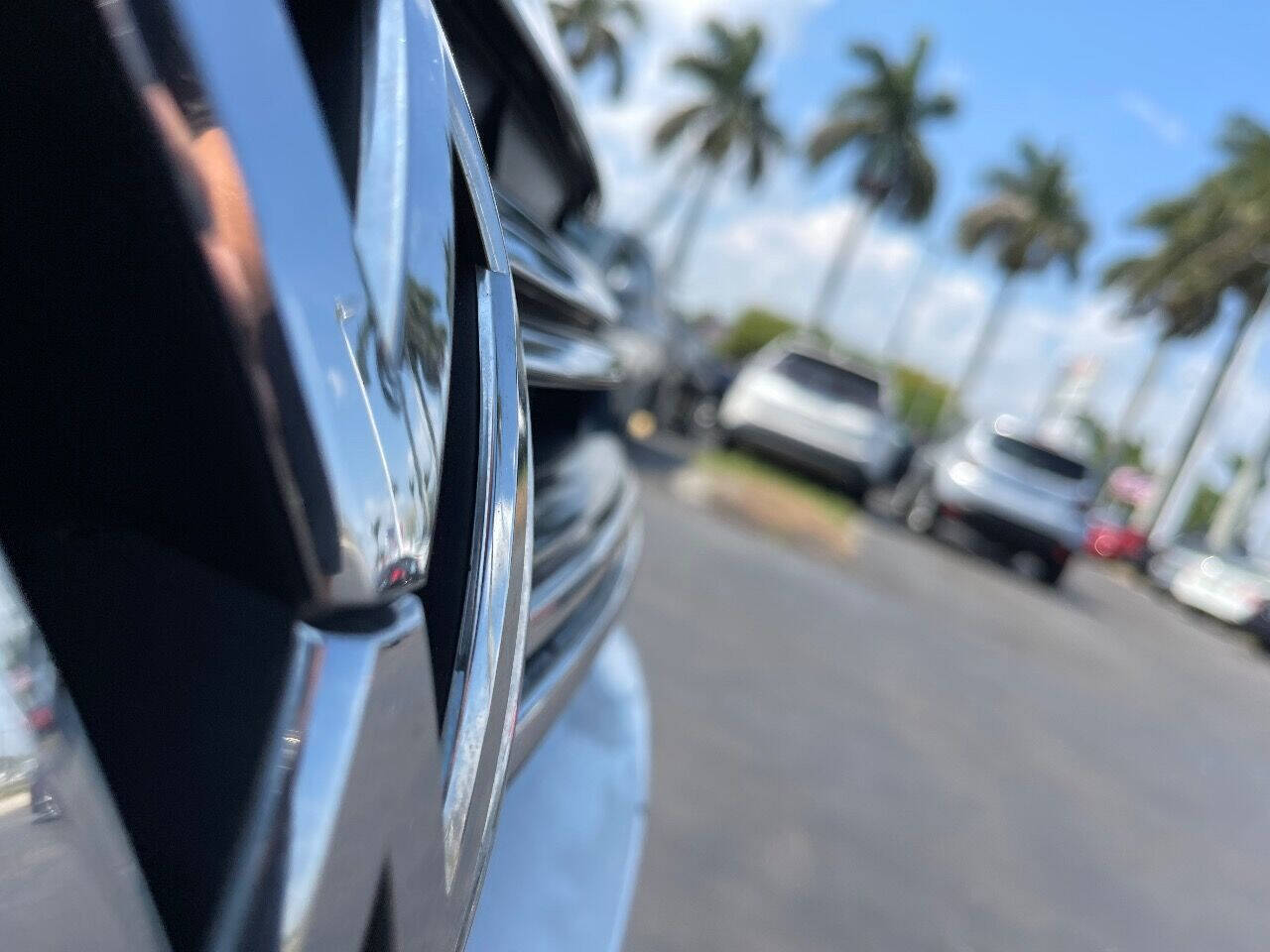 2016 Volkswagen Tiguan  - $10,900