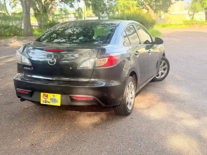 2011 Mazda MAZDA3 i Sport