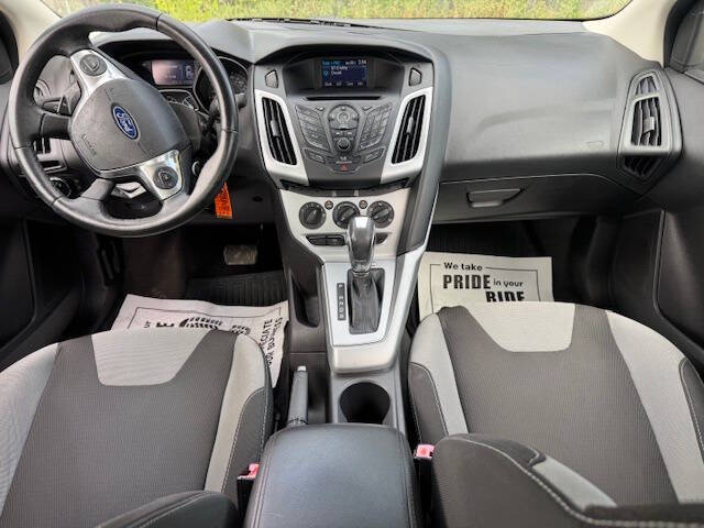 2012 Ford Focus SE