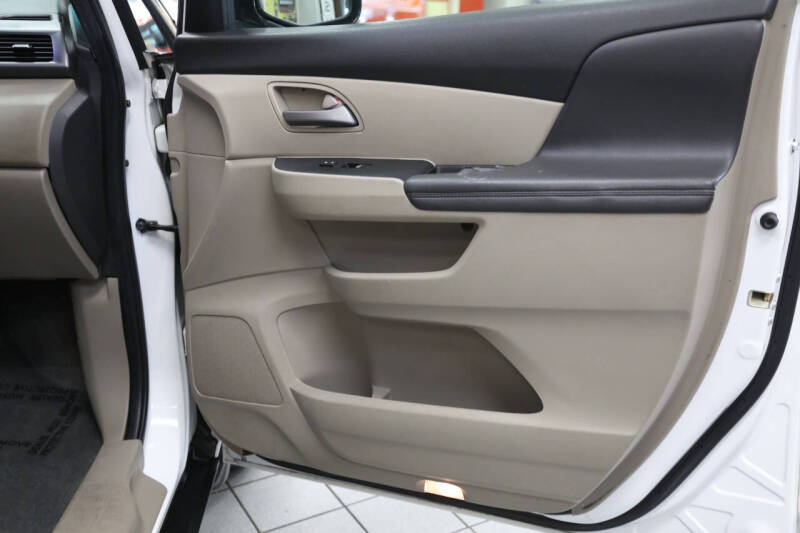 2011 Honda Odyssey EX-L w/DVD