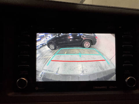 2020 Toyota Sienna XLE 8-Passenger