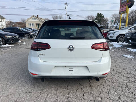 2015 Volkswagen Golf GTI S