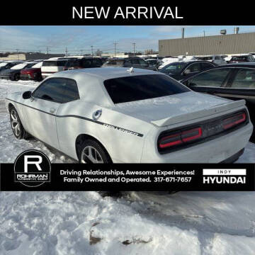 2015 Dodge Challenger SXT Plus