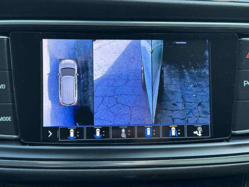 2020 Buick Enclave Essence