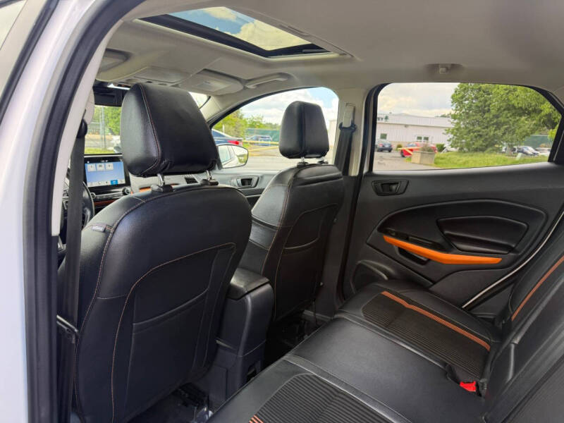 2018 Ford Ecosport SES - Photo 24
