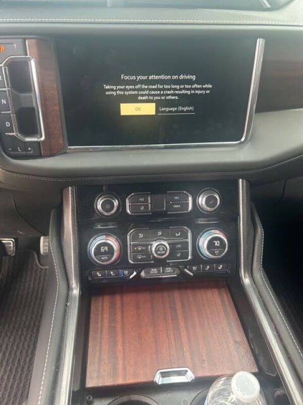 2024 GMC Yukon XL Denali Ultimate