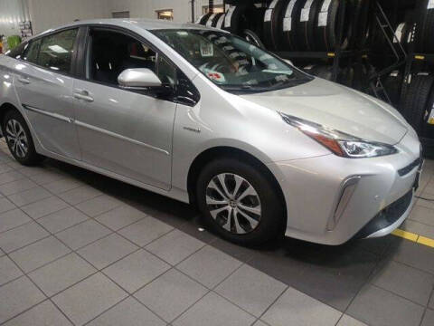 2020 Toyota Prius XLE AWD-e Photo