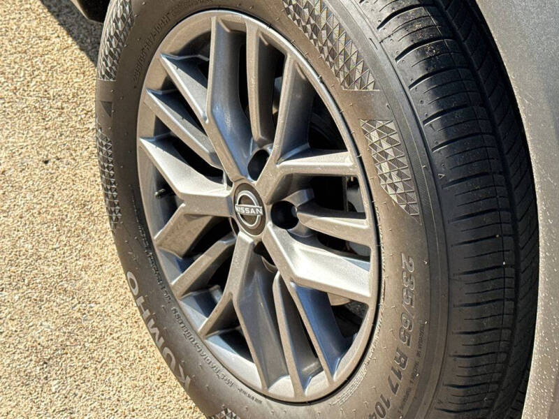 2025 Nissan Rogue S
