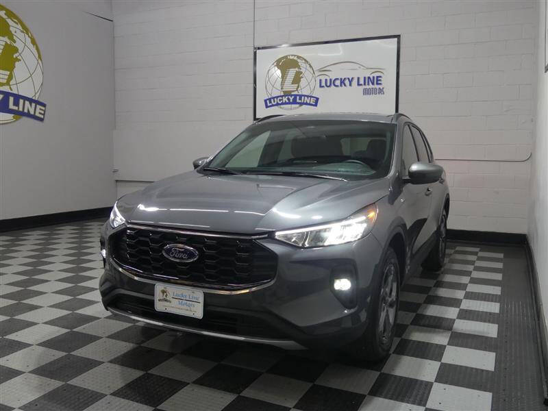 2025 Ford Escape ST-Line Select