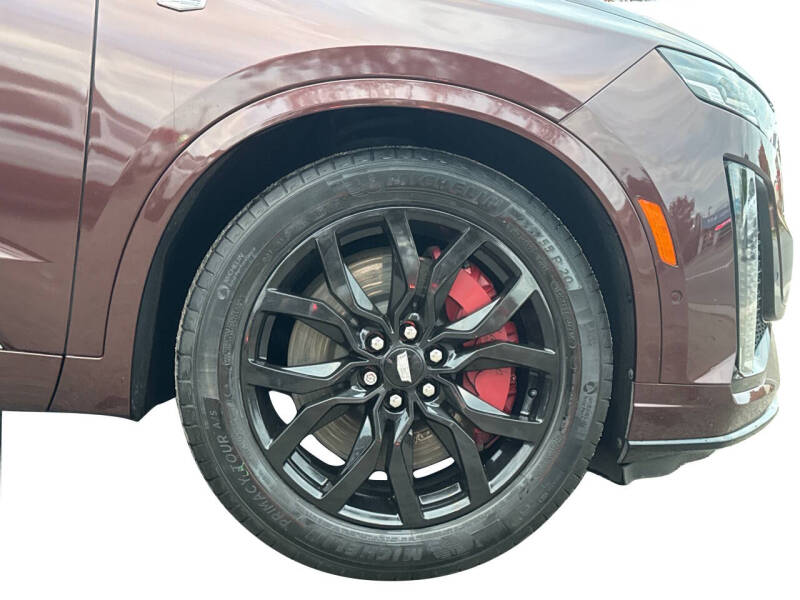 2023 Cadillac XT6 Sport