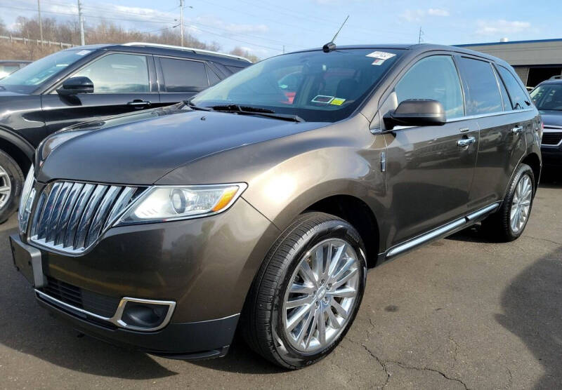 2011 Lincoln MKX for sale at Angelo's Auto Sales in Lowellville OH