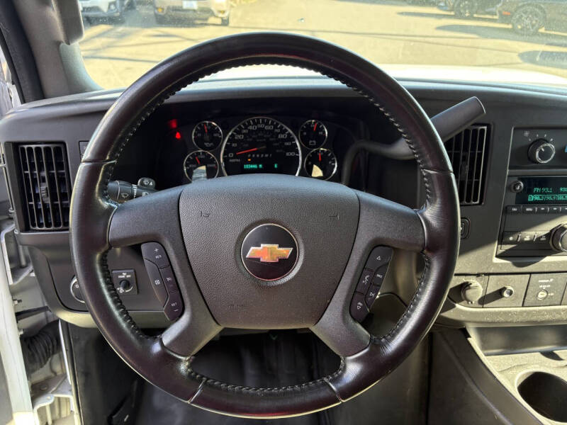 2020 Chevrolet Express 2500