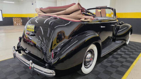 1938 Packard 1601 Eight