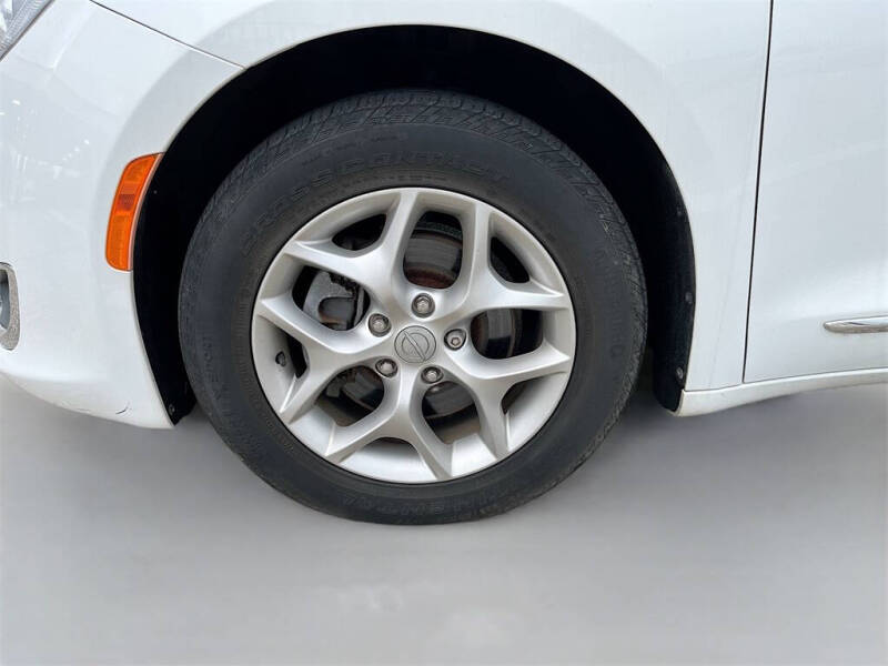 2019 Chrysler Pacifica Touring L Plus