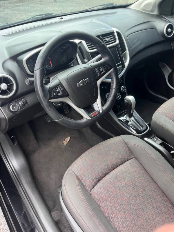 2018 Chevrolet Sonic LT Auto