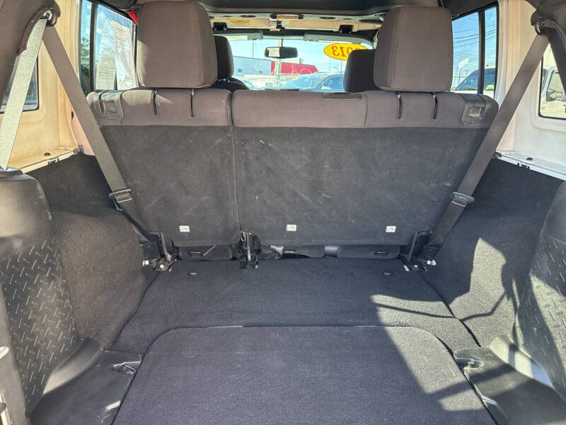 2013 Jeep Wrangler Unlimited Sport