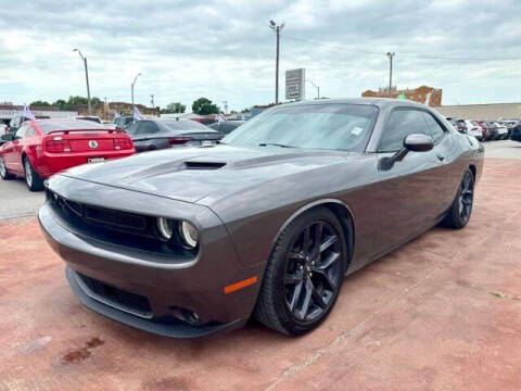 2021 Dodge Challenger SXT