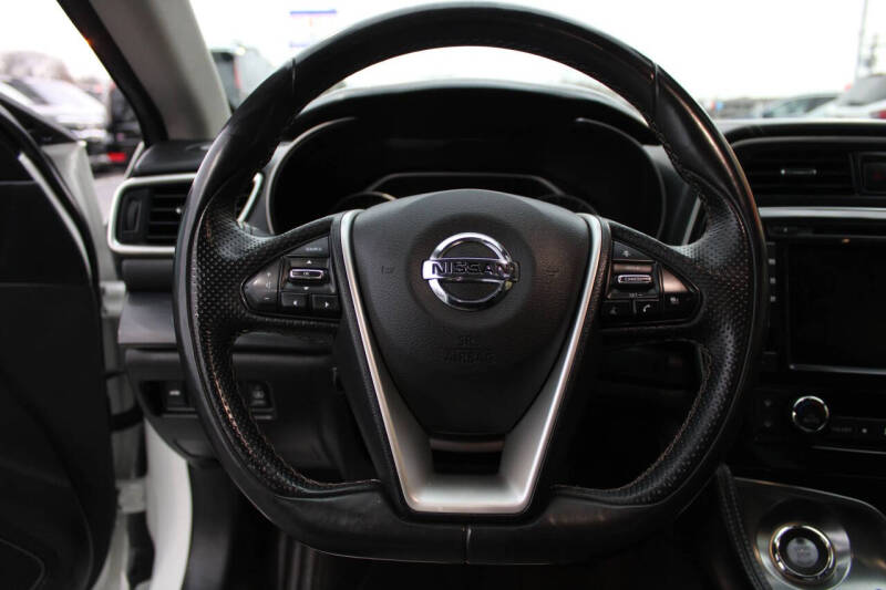 2022 Nissan Maxima 3.5 Platinum