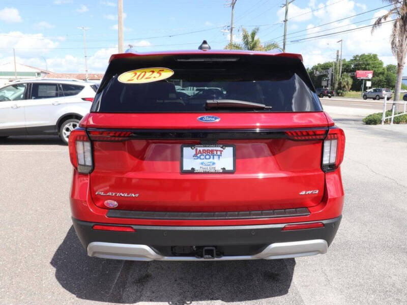 2025 Ford Explorer Platinum