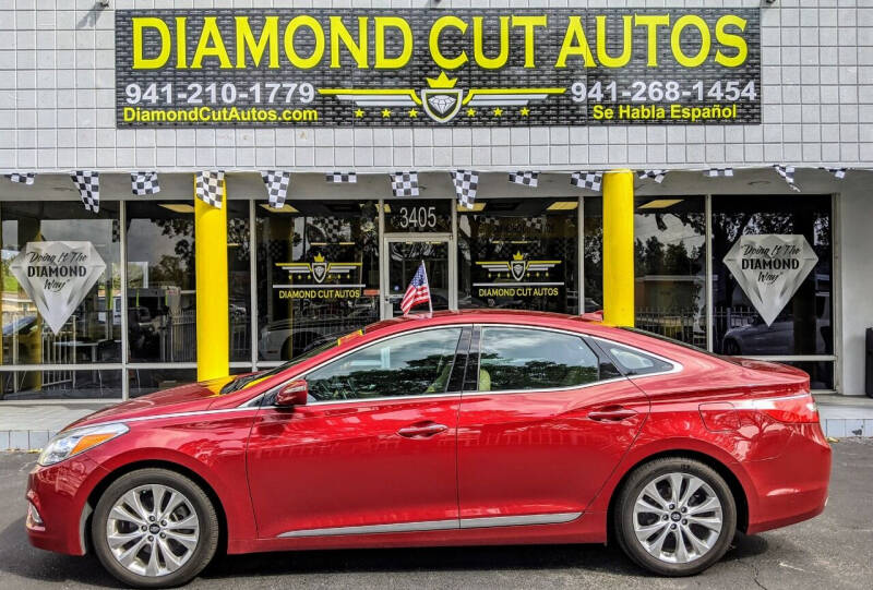 2012 Hyundai Azera for sale at Diamond Cut Autos in Fort Myers FL