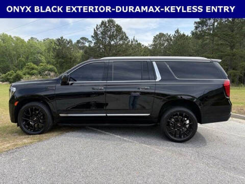 2023 GMC Yukon XL SLT