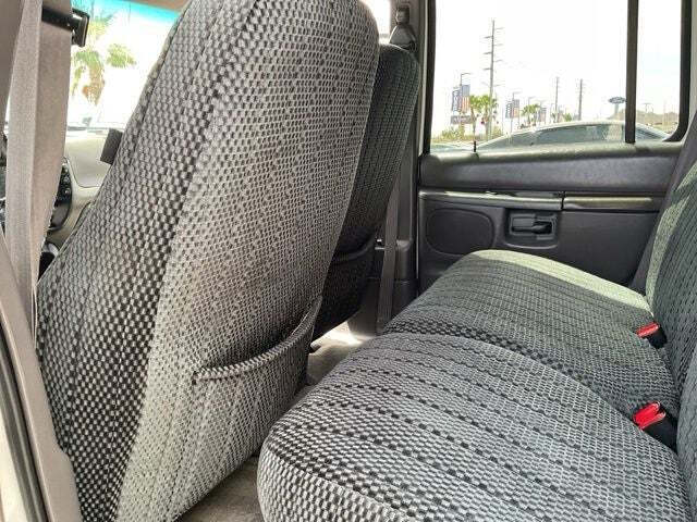 2000 Ford Explorer XLT